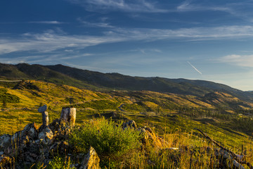 Scenic View of Kelowna and Okanagan Valley Landscape at Sunset