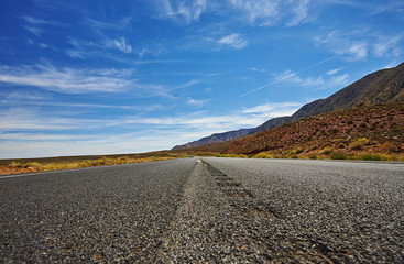 Fototapeta premium Highway 89, Straße, untersichtig 02 