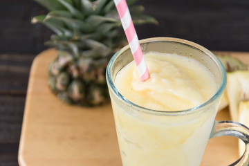 pineapple smoothie