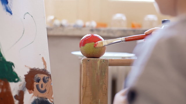 Painting kid apple 1