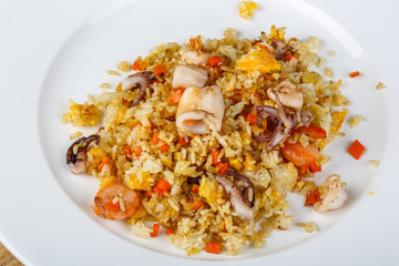 Fried rice with seafood