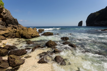 Fototapeta na wymiar coastline at Nusa Penida island