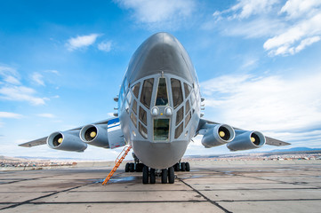 Old Soviet cargo plane IL-76