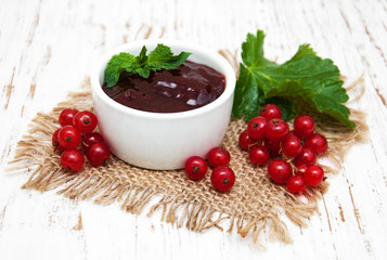 Redcurrants jam