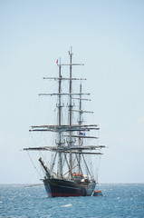 Fototapeta na wymiar Ship from wood at sea