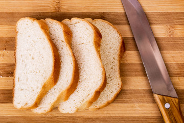 Sliced bread and the knife