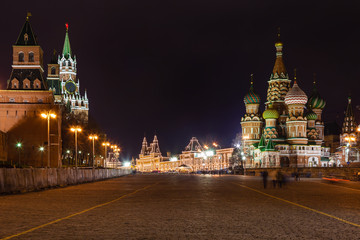 Fototapeta na wymiar tower and cathedral on Vasilevsky Descent in night