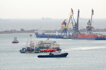 Naklejka premium Ship cable layer
