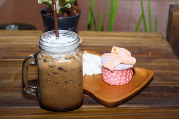 Iced coffee with blueberry cheese cake
