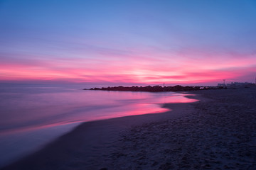 Fototapeta premium Dramatic Coney Island Beach Sunset