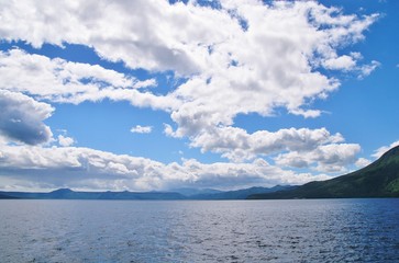 Fototapeta na wymiar 夏の支笏湖
