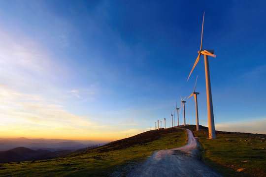 wind turbines in Oiz eolic park