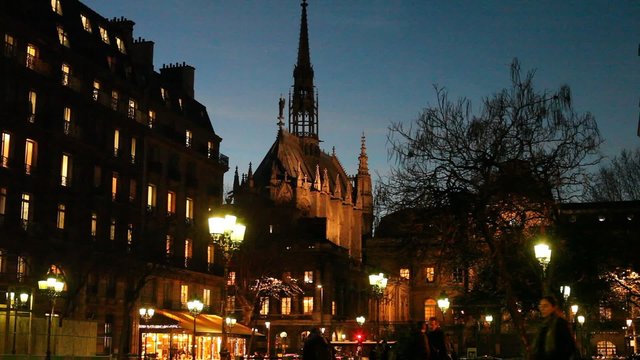 evening life of Paris, twilight