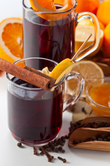  mulled wine with spices