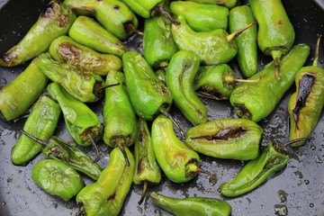 Pimientos verdes asados