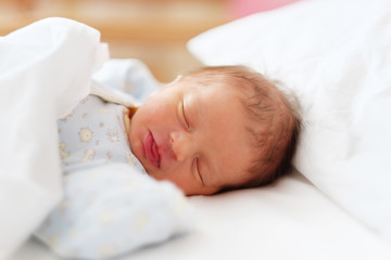 Obraz na płótnie Canvas Two days old newborn baby