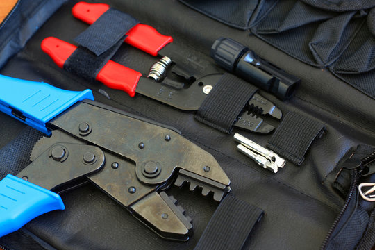 MC4 Crimp tool