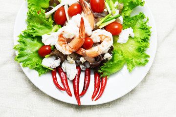 Seafood salad and chili
