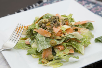 Homestyle Romaine Lettuce Salad