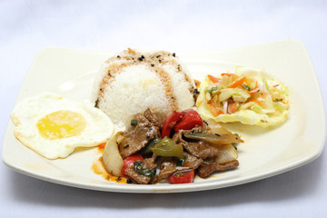 Stair fired black pepper beef with white rice