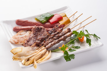 Grigliata di carne di suino con verdure