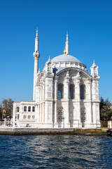Fototapeta na wymiar The Ortakoy Mosque at the Bosphorus in Istanbul, Turkey