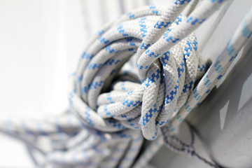Rope knot on a sailboat mast