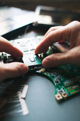 Installation of processor in CPU socket