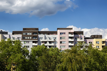 Fototapeta na wymiar public housing with trees in berlin kreuzberg
