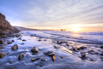Fototapeta na wymiar Beautiful southern California coastline at sunset