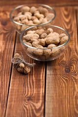 The peanut in a bowl
