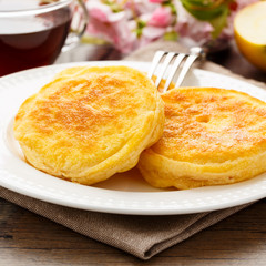 Apfelkücherl - apple fritters
