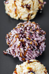 Rice cracker or puffed rice with sugar