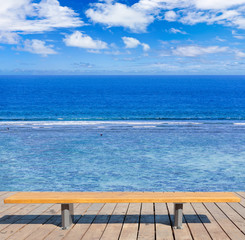 Fototapeta na wymiar belvédère avec vue sur le lagon de Trou d'eau, île Réunion 