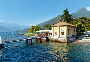 Fototapeta premium Lake Como (Italy) summer coast.