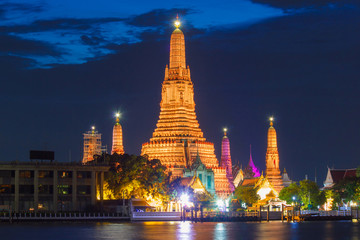 Wat Arun Buddhist religious places in twilight time, Bangkok, Thailand