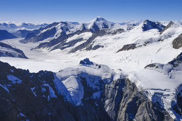 TOP OF EUROPE - Jungfraujoch mit Aletschgletscher