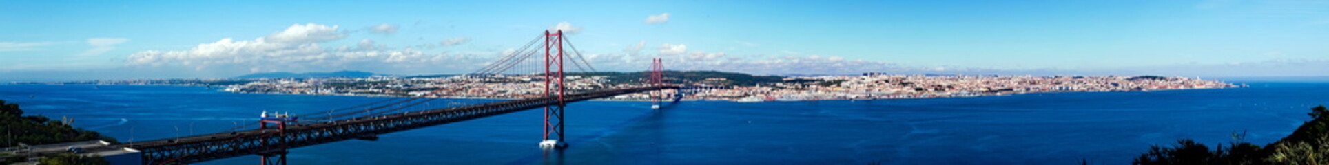 Vue panoramique HD de Lisbonne à partir du Christ Reï.