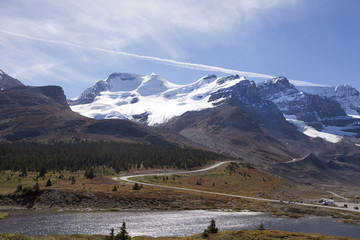 Fototapeta na wymiar columbian icefield Jasper Alberta