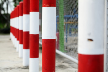 red white pole as traffic sign