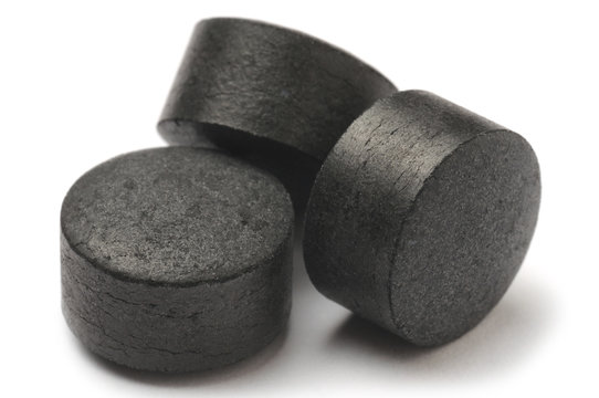 Activated carbon كربون نشط Carbone vegetale Carb&oacute;n activado Akt&iacute;v sz&eacute;n Carv&atilde;o ativado attivo 活性炭 Активированный уголь Węgiel aktywny charcoal Aktivkohle 活性炭 Charbon actif 활성탄 coal פחם פעיל