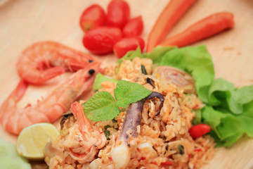 Fried rice with seafood