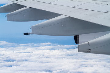 an jet engine from an plaina