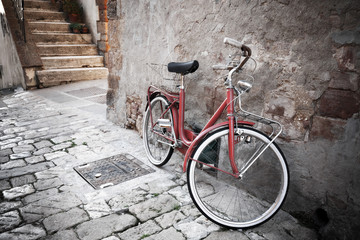 Fototapeta na wymiar bicycle at the street