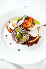 steak with vegetables