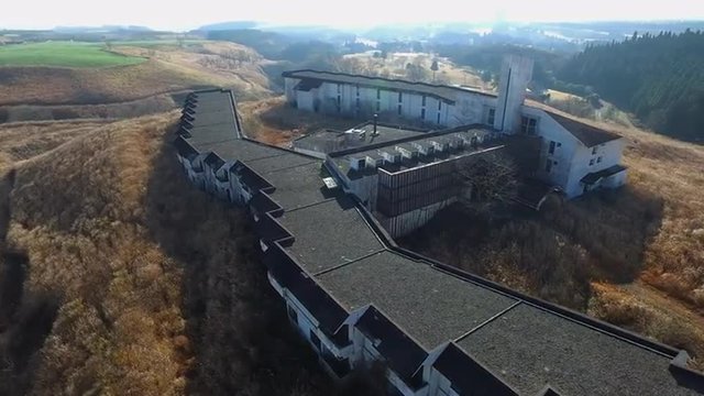 廃墟