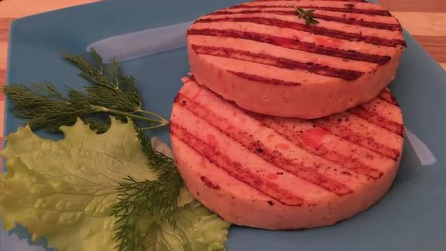 Grilled salmon cutlet