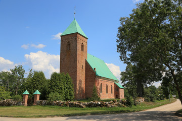 Ziegelsteinkirche im Baltikum

