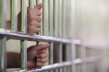 hand in jail