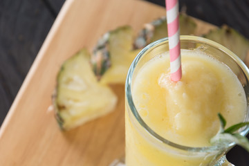 pineapple smoothie